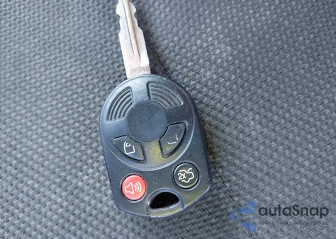 2010 Ford Escape Xlt from USA, damaged, VIN 1FMCU9DG1AKA42644